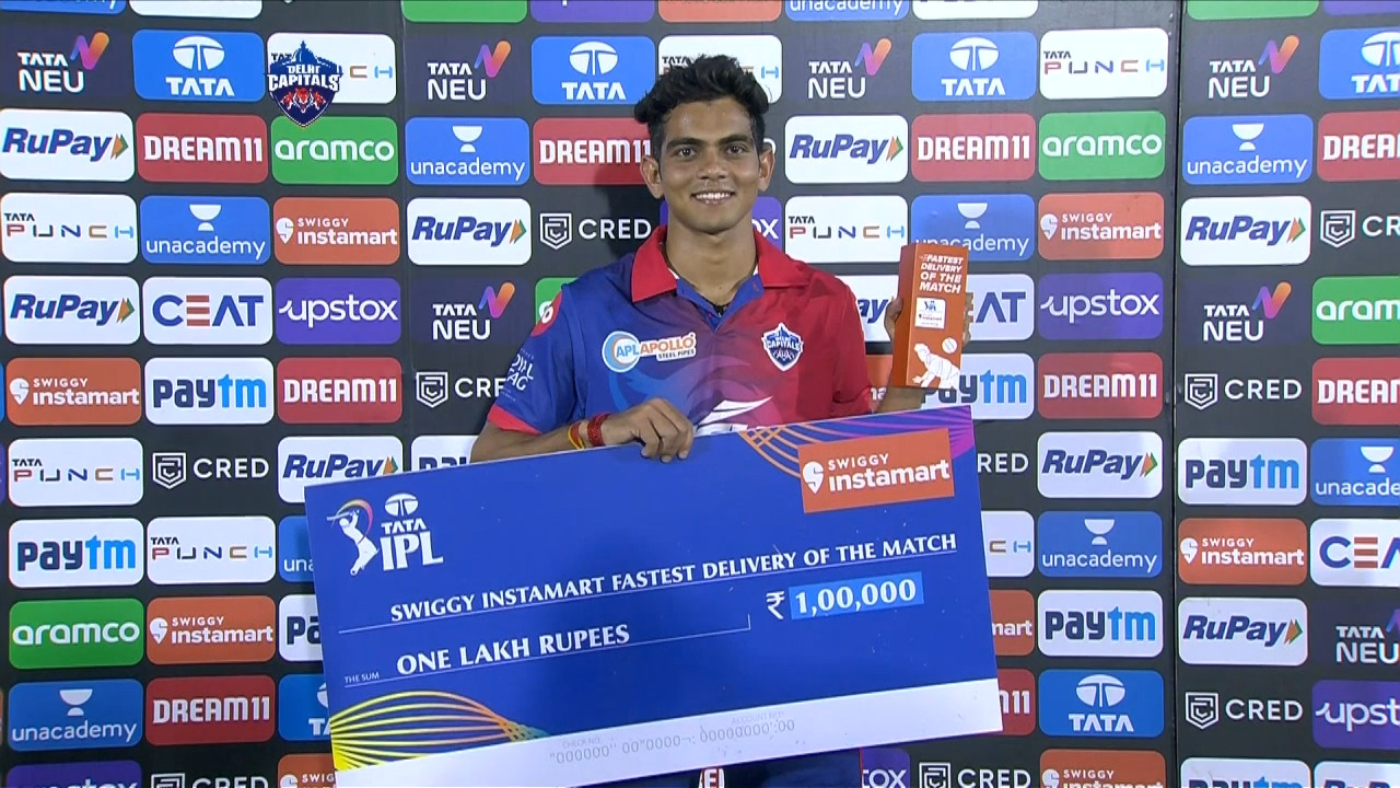 M02: DC vs MI – Swiggy Instamart fastest Delivery of the Match – Kamlesh Nagarkoti