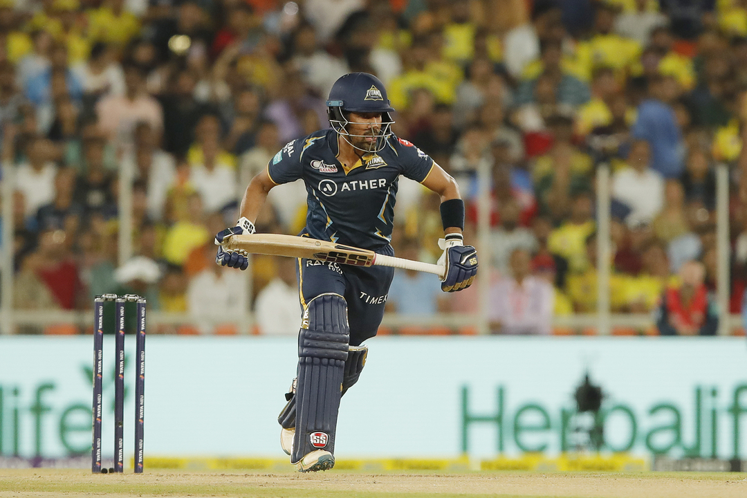 Early Momentum: Saha smacks 6, 4, 4 off Chahar