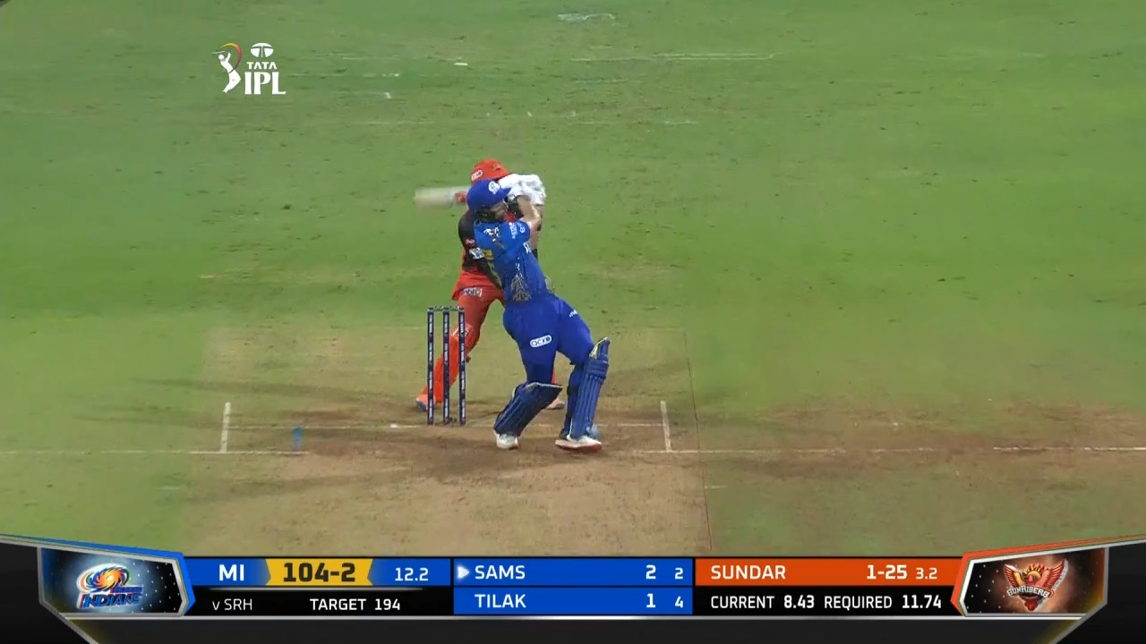 M65: MI vs SRH – Daniel Sams Six