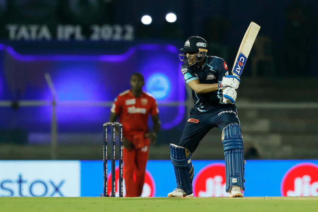 Shubman Gill's three elegant boundaries in one over