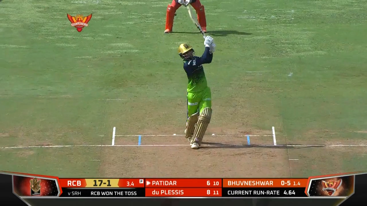 M54: SRH vs RCB – Rajat Patidar Six