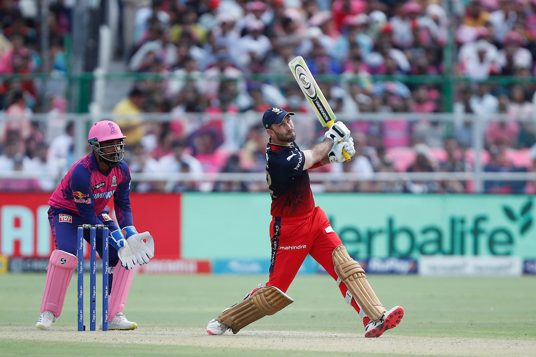 CLOBBERED: Maxwell gets into groove with 98m maximum background