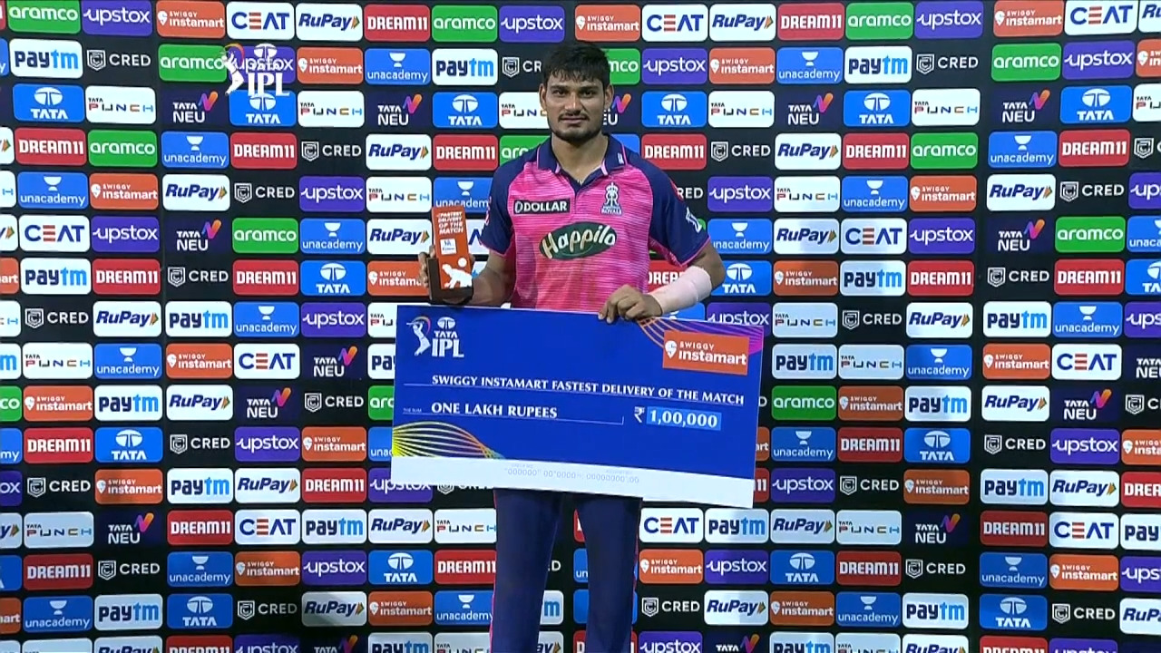 M44: RR vs MI – Swiggy Instamart Fastest Delivery of the Match – Kuldeep Sen
