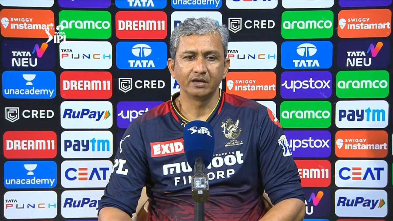 Faf showed his class & temperament: Bangar background