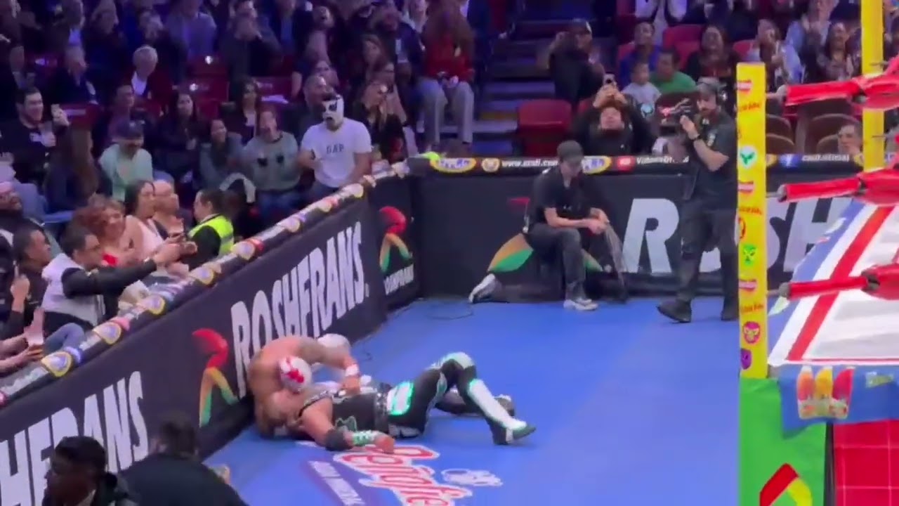 CMLL: Tornado y Rey Pegasus 🆚 Shoma Kato y Okumura background