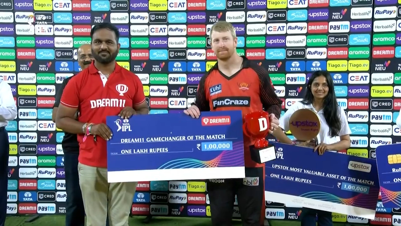 M65: SRH vs RCB – Dream11 GameChanger of the Match – Heinrich Klaasen background