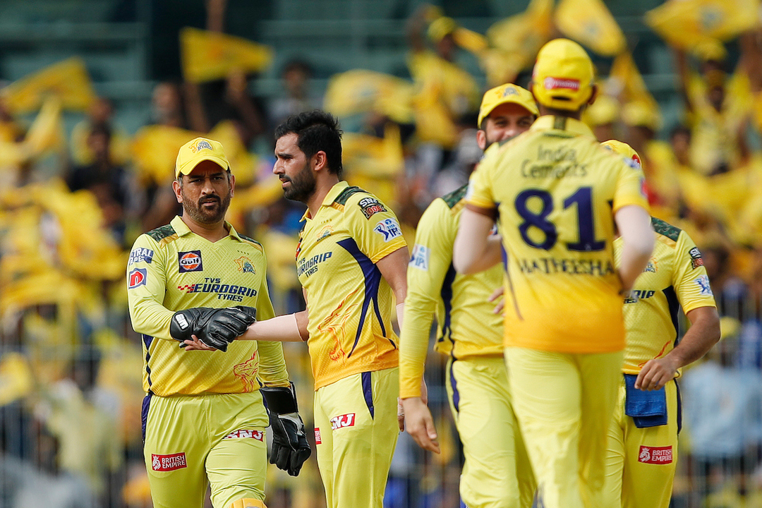 MS Dhoni masterclass: CSK captain's clever move brings Rohit's wicket