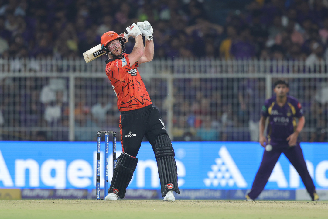 Heinrich Klaasen revives SRH with solid 52(35)