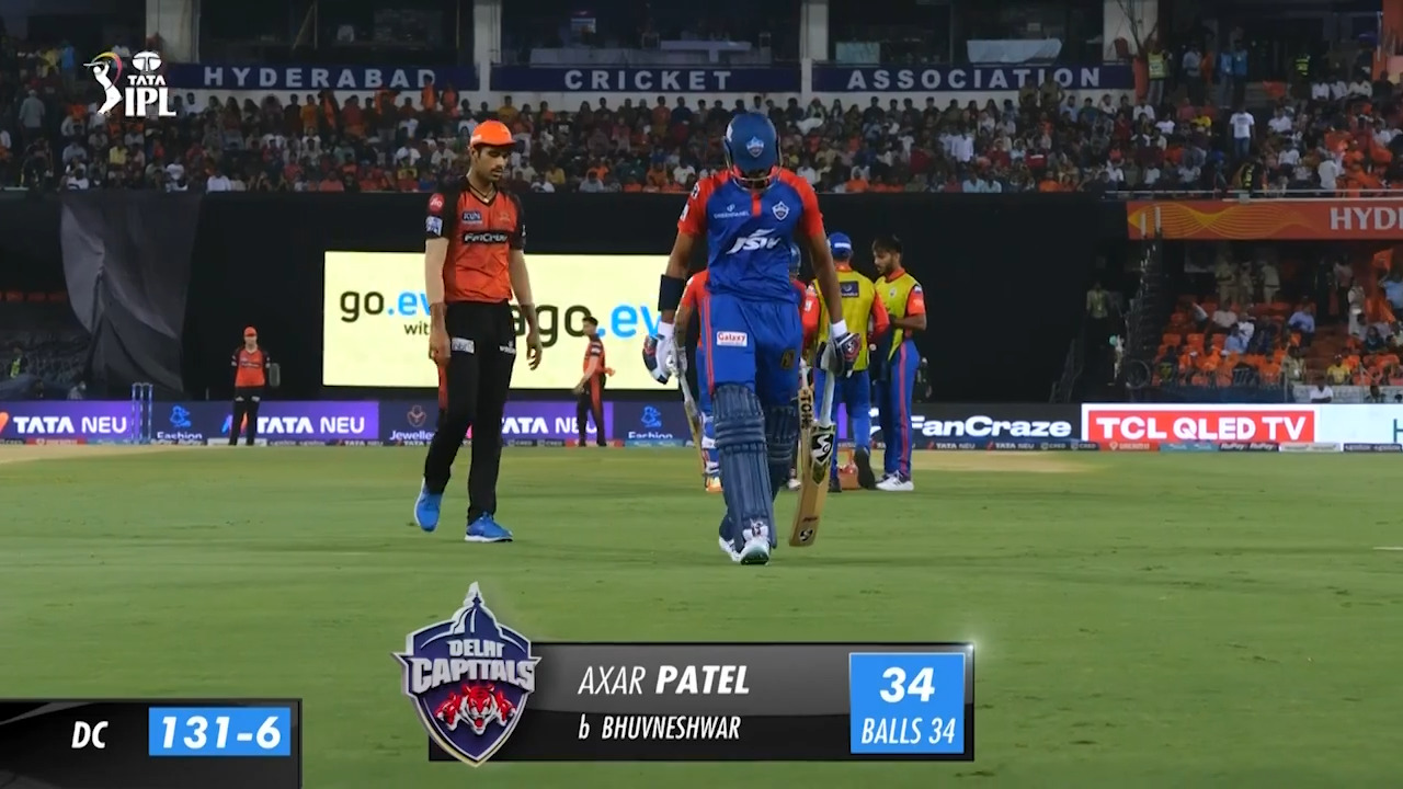 M34: SRH vs DC – Axar Patel Wicket