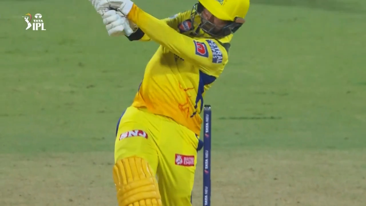 M24: RCB vs CSK – Devon Conway Six