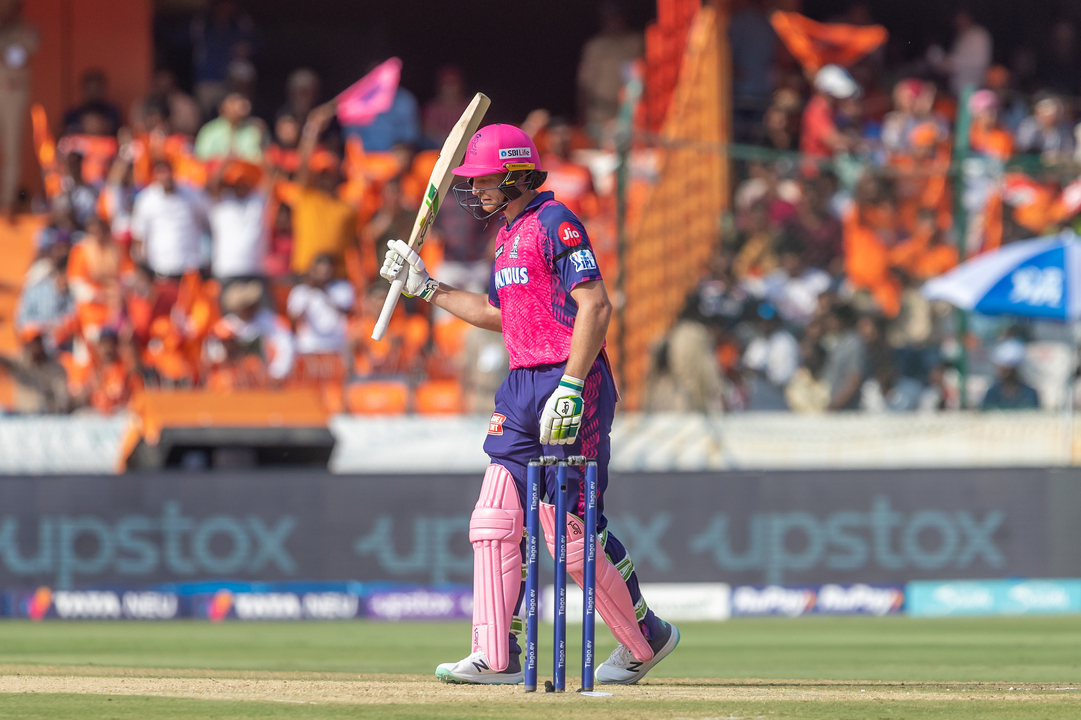 Jos Buttler's classy and entertaining 54(22)