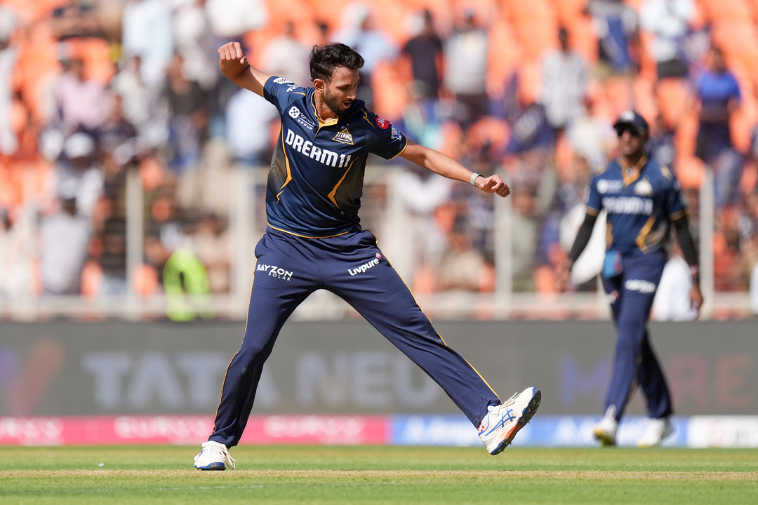 Perfect Prasidh Krishna troubles DC with 4/41