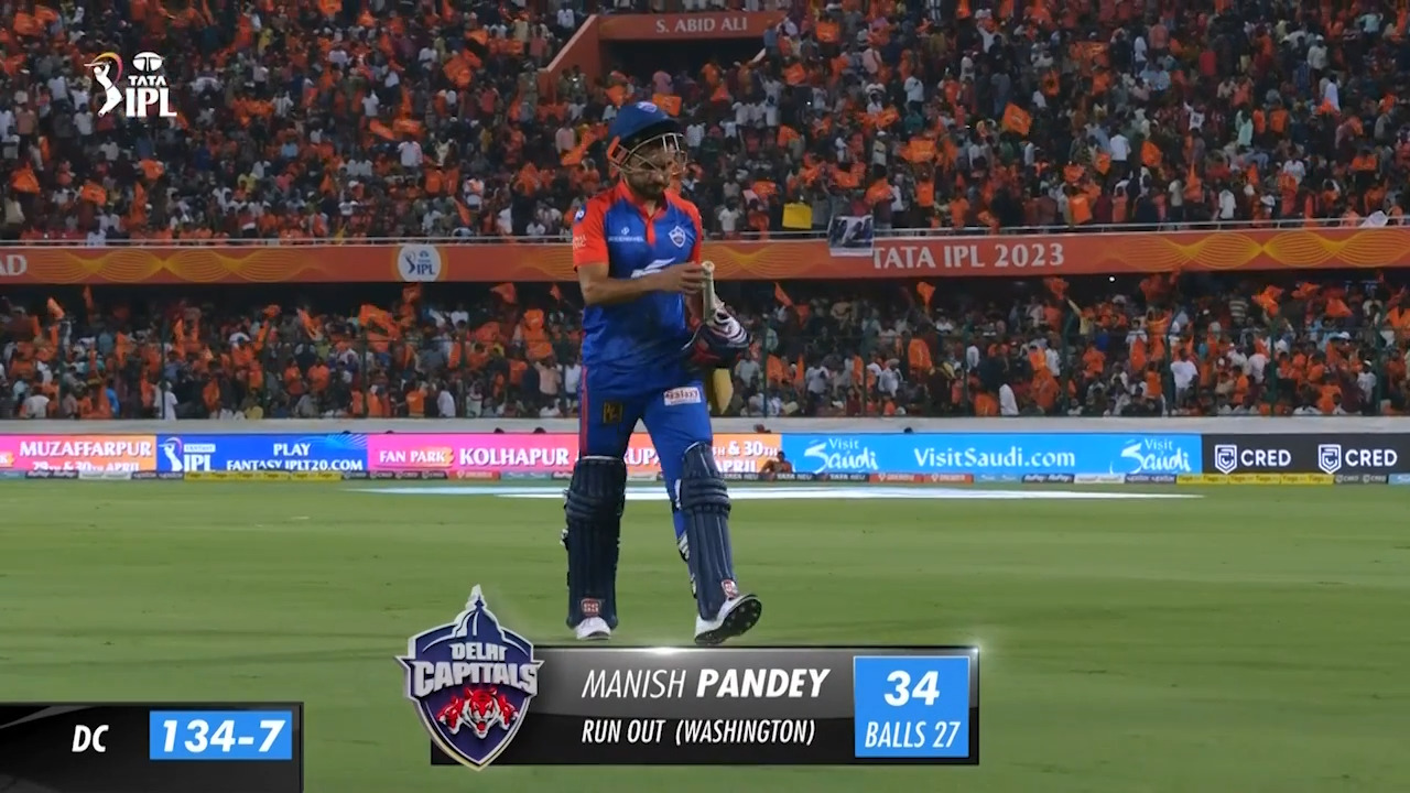 M34: SRH vs DC – Manish Pandey Wicket