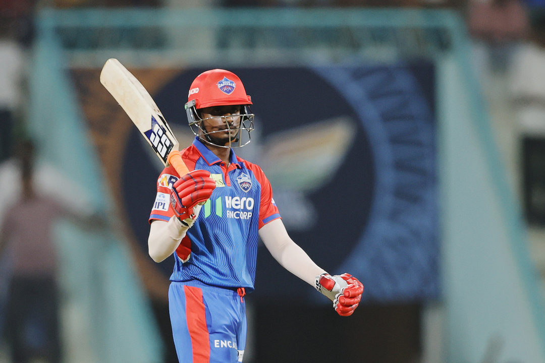 Abishek Porel's flamboyant knock of 51(36) background