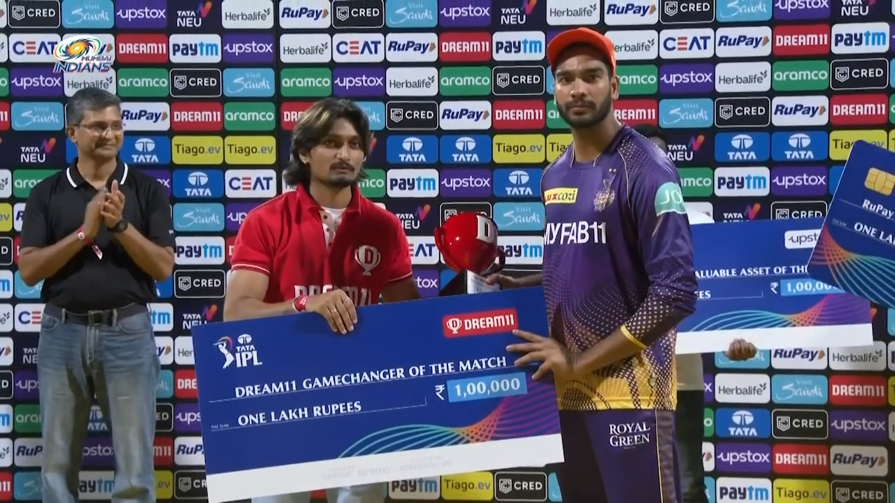 M22: MI vs KKR – Dream11 GameChanger of the Match – Venkatesh Iyer background