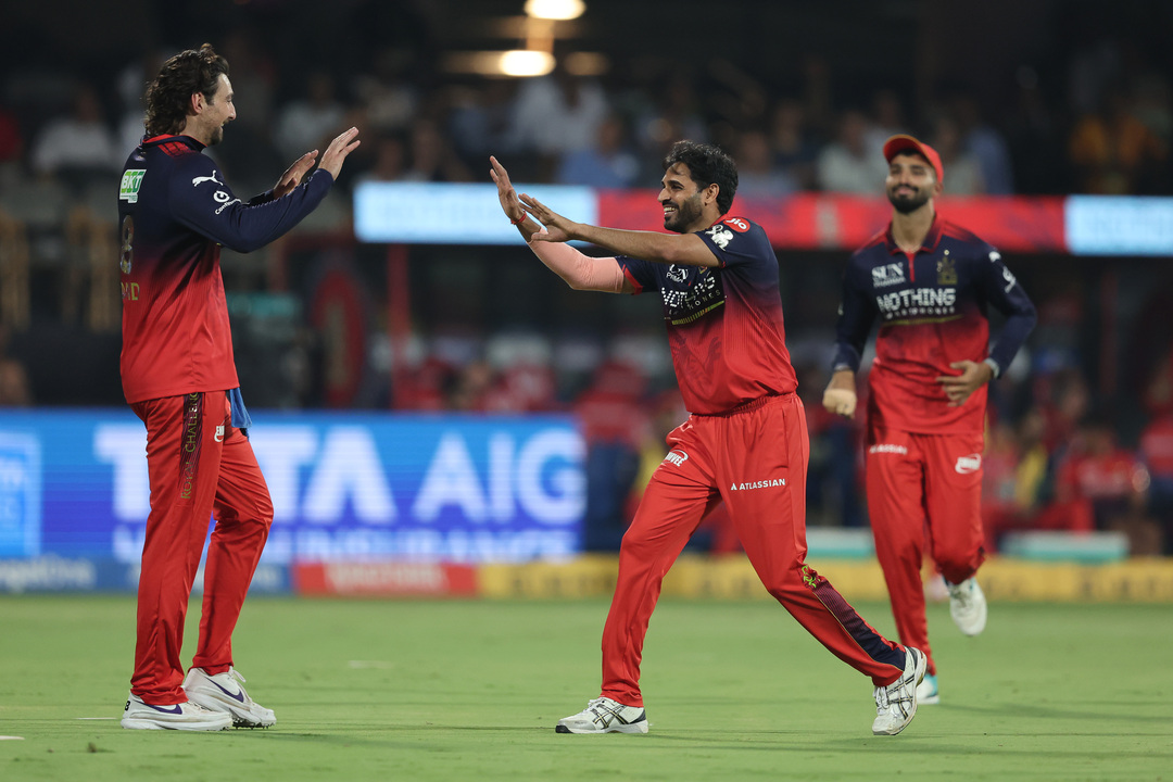 Fine catch, sizzling yorker: Bhuvneshwar's twin strikes