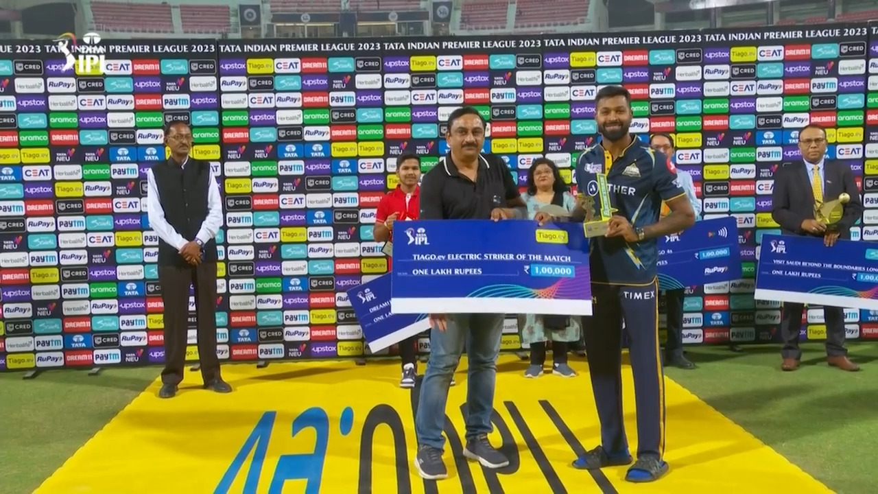 M30: LSG vs GT – TIAGO.ev Electric Striker of the Match – Hardik Pandya background
