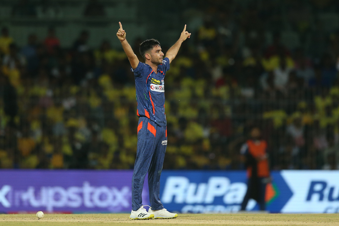 Ravi Bishnoi's excellent spell of 3/28 under pressure
