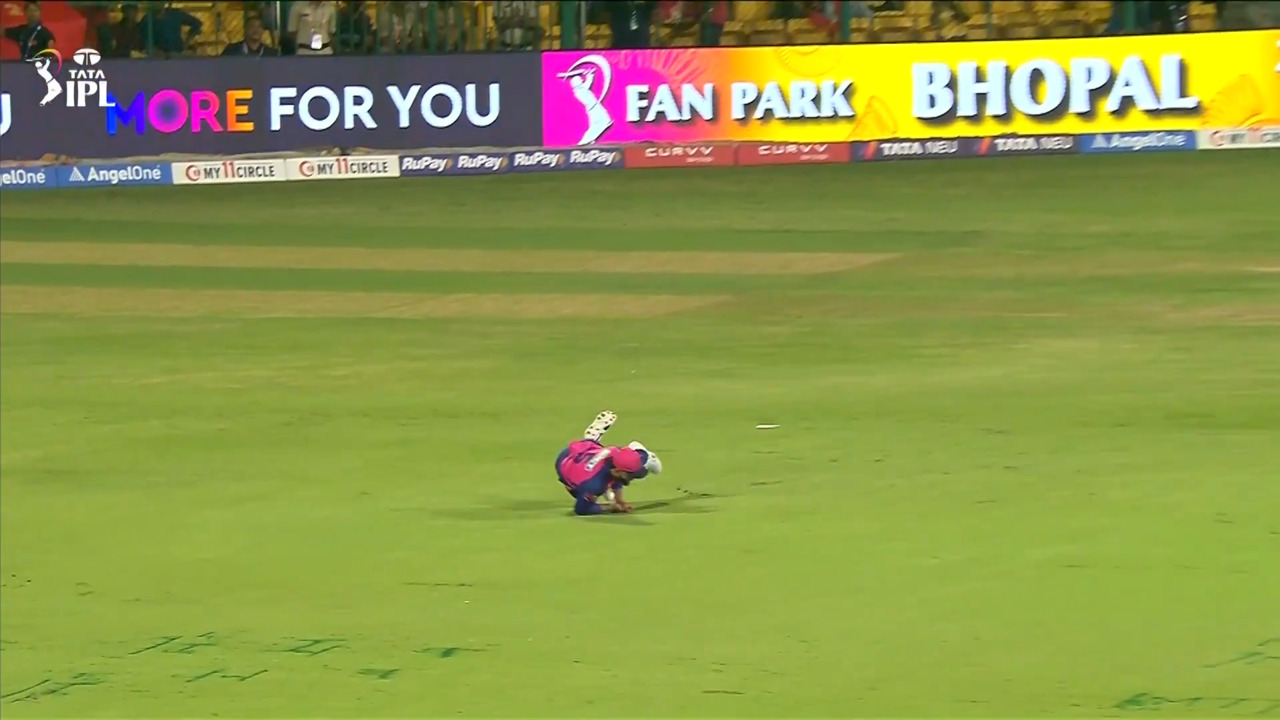 Salt gets a life! Parag puts down a regulation catch background