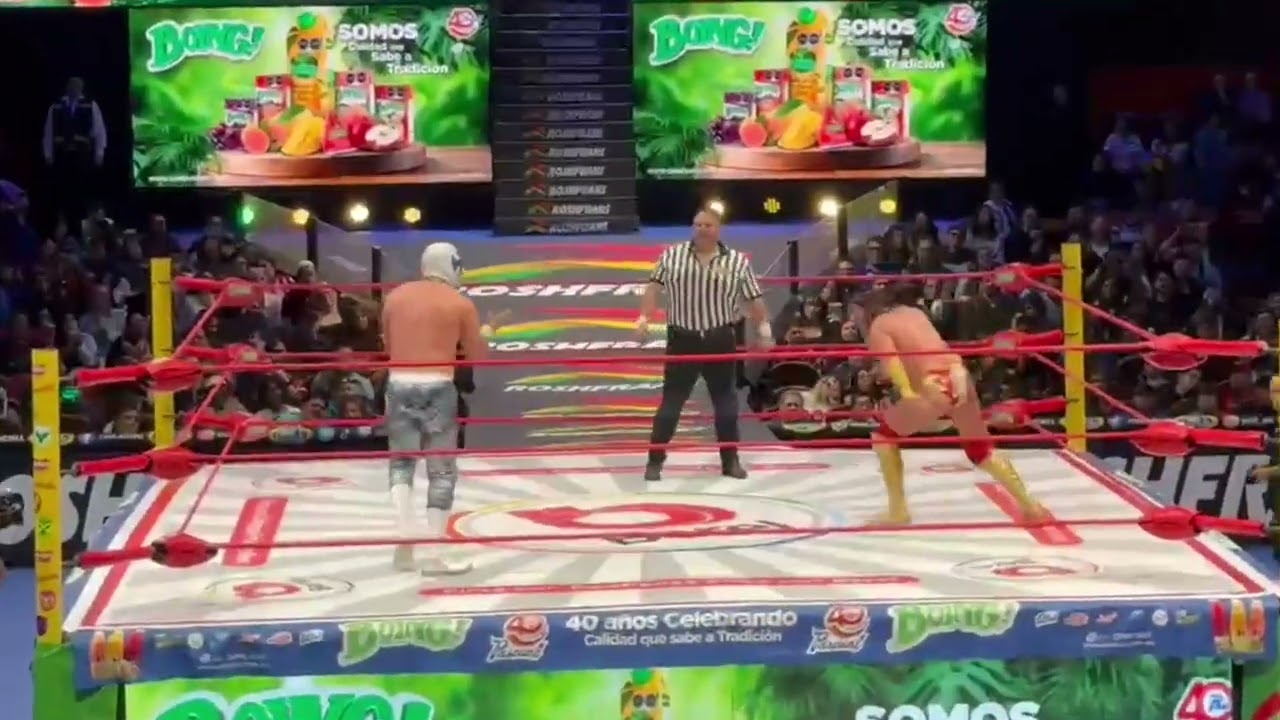CMLL: Atlantis Jr. y Neón 🆚 Ángel de Oro y Niebla Roja background