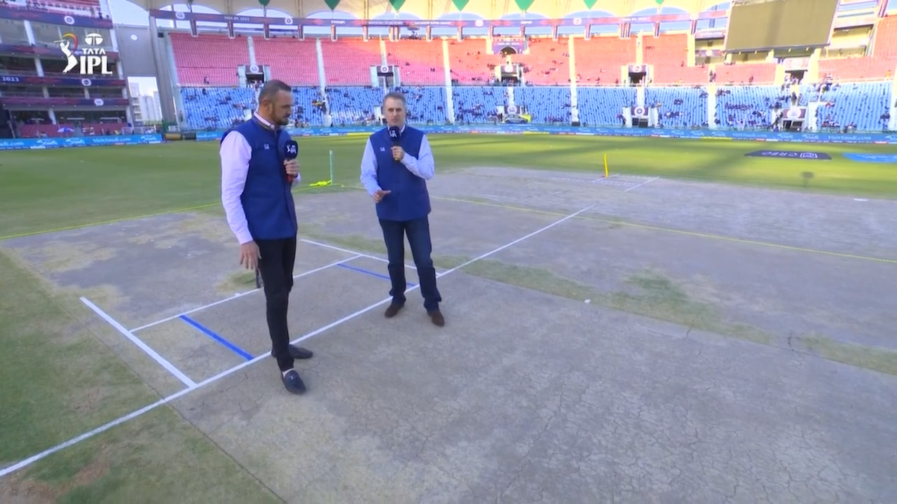 M10: LSG vs SRH – Pitch Report background