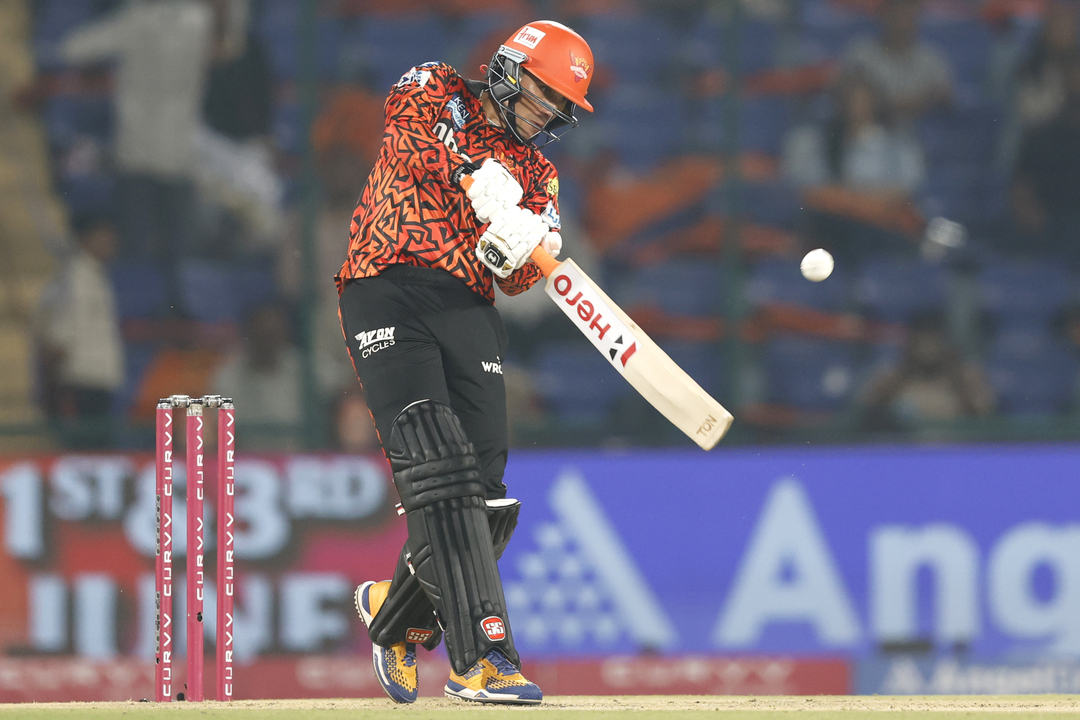 Abhishek Sharma provides flying start with 32(16)