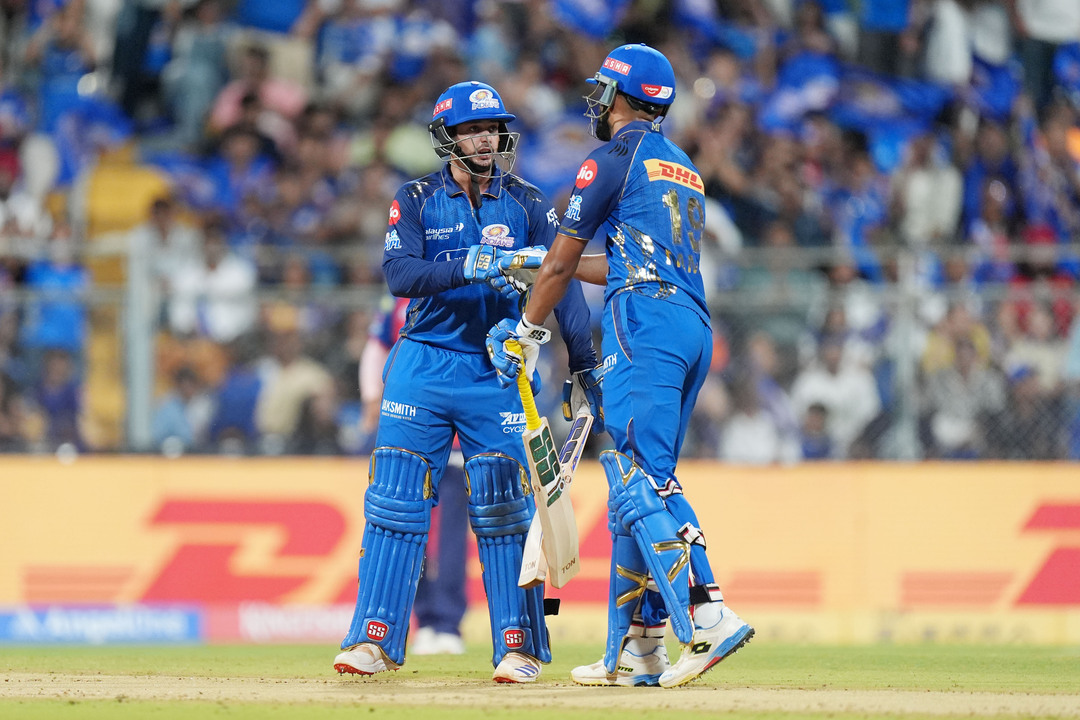 Naman, De Kock welcome Chahal with 6, 6, 4
