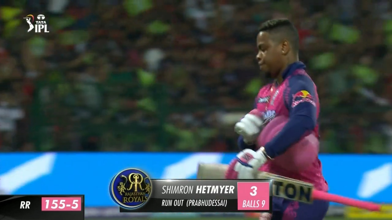 M32: RCB vs RR – Shimron Hetmyer Wicket