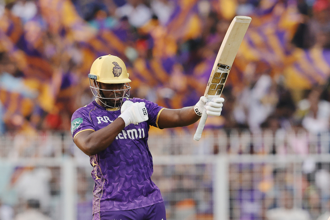 Russell entertains Eden Gardens with blistering 57*(25)