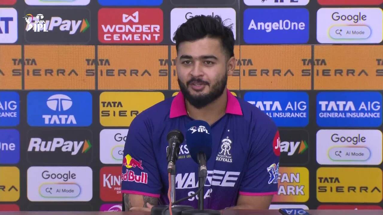 SRH were 30 runs over par score: Riyan Parag background