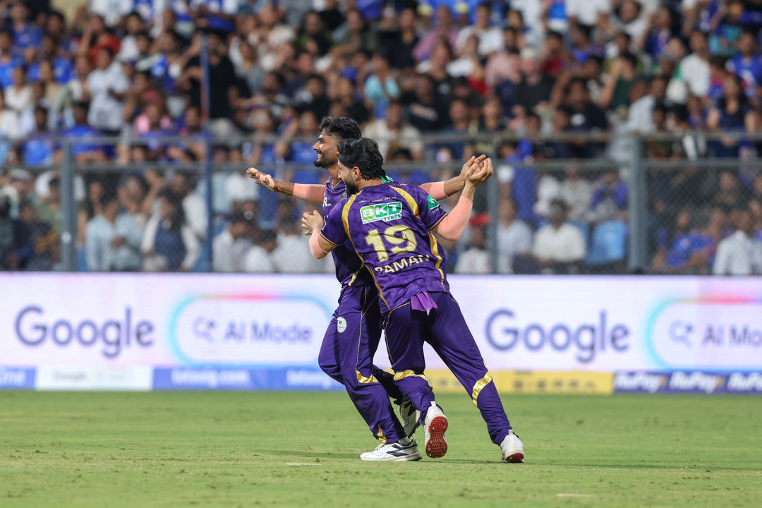 Eyes on the ball! Anukul Roy takes a stunner