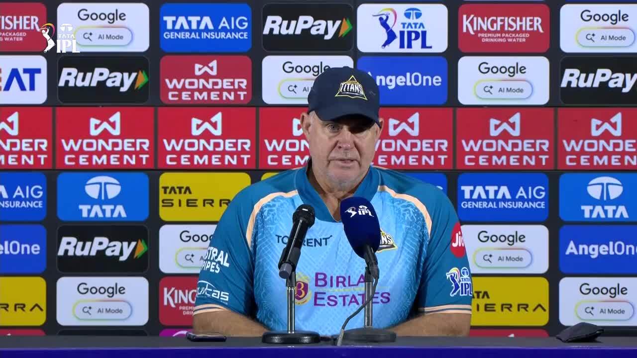 We need to be more cohesive in our run-chases: Matthew Hayden