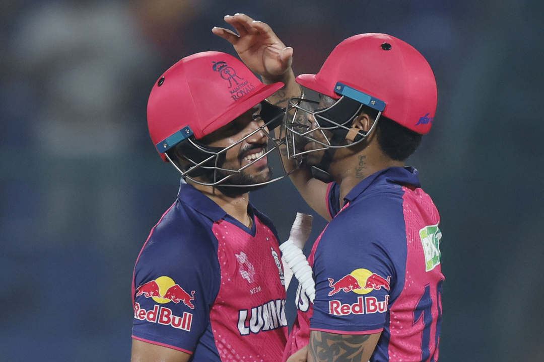 6, 4, 6, 6: Jurel & Hetmyer finish things off in style for RR