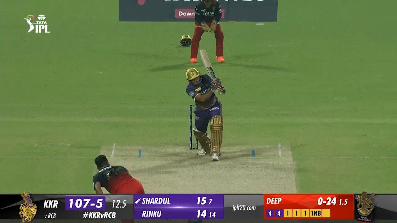 M09: KKR vs RCB – Shardul Thakur Six