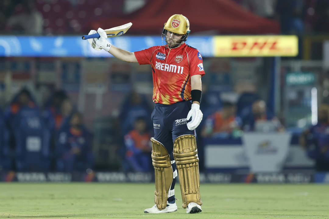 Josh Inglis carves match-winning knock of 73(42) background