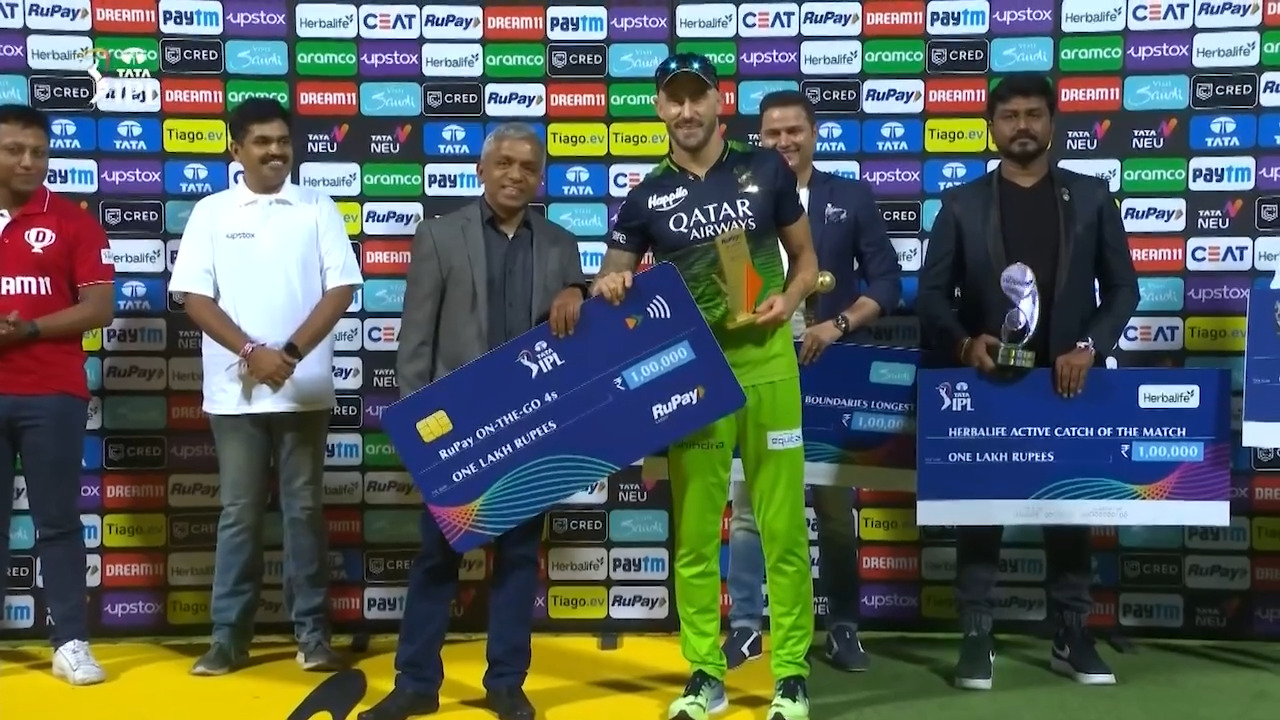 M32: RCB vs RR – RuPay On-The-Go 4s of the Match – Faf Du Plessis