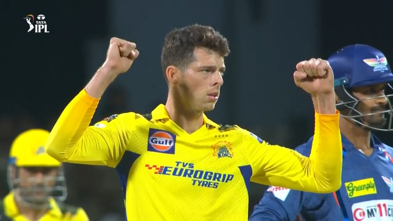 M06: CSK vs LSG – Fall of Wickets background
