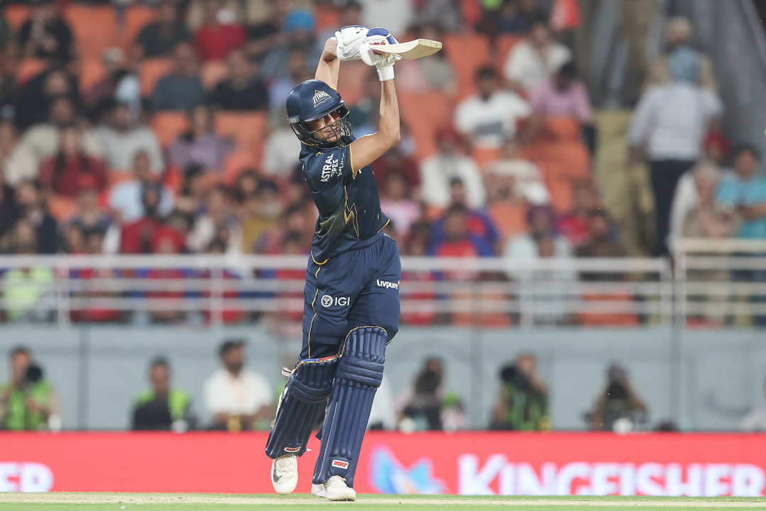 Masterclass in Timing: Shubman Gill takes Bartlett apart with three classy boundaries