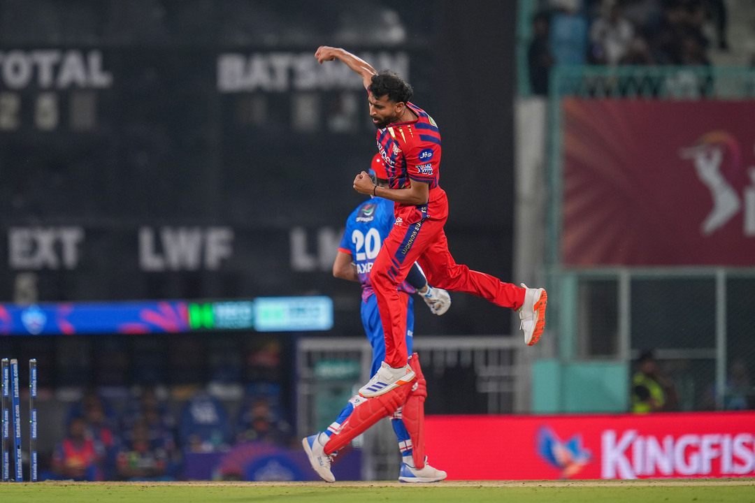 Fine catch, sizzling delivery: Prince, LSG on fire