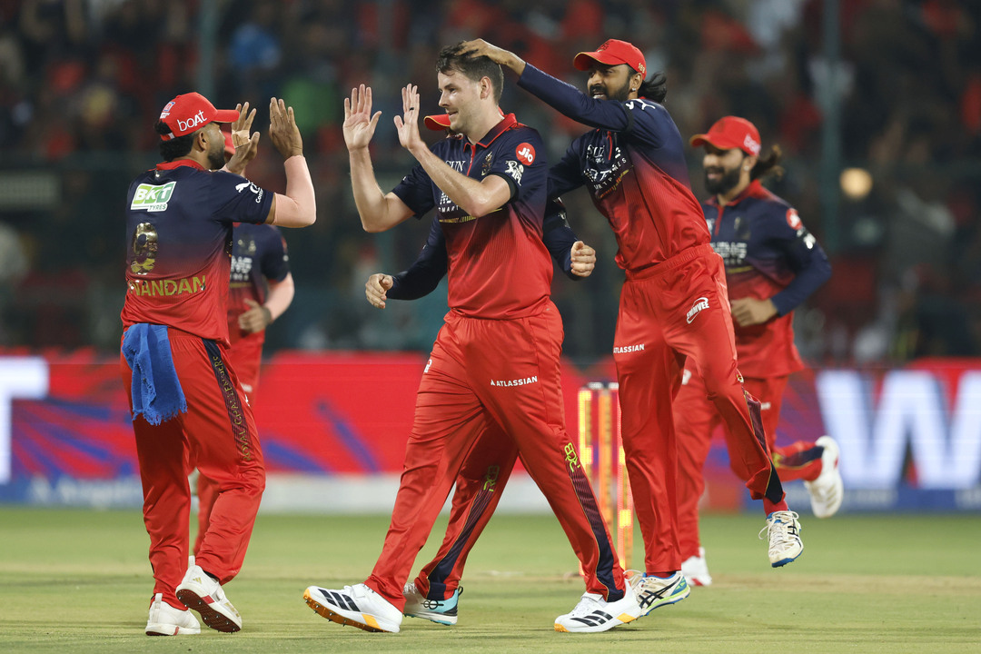 Double-Strike! Duffy opens wickets tally at TATA IPL 2026 background