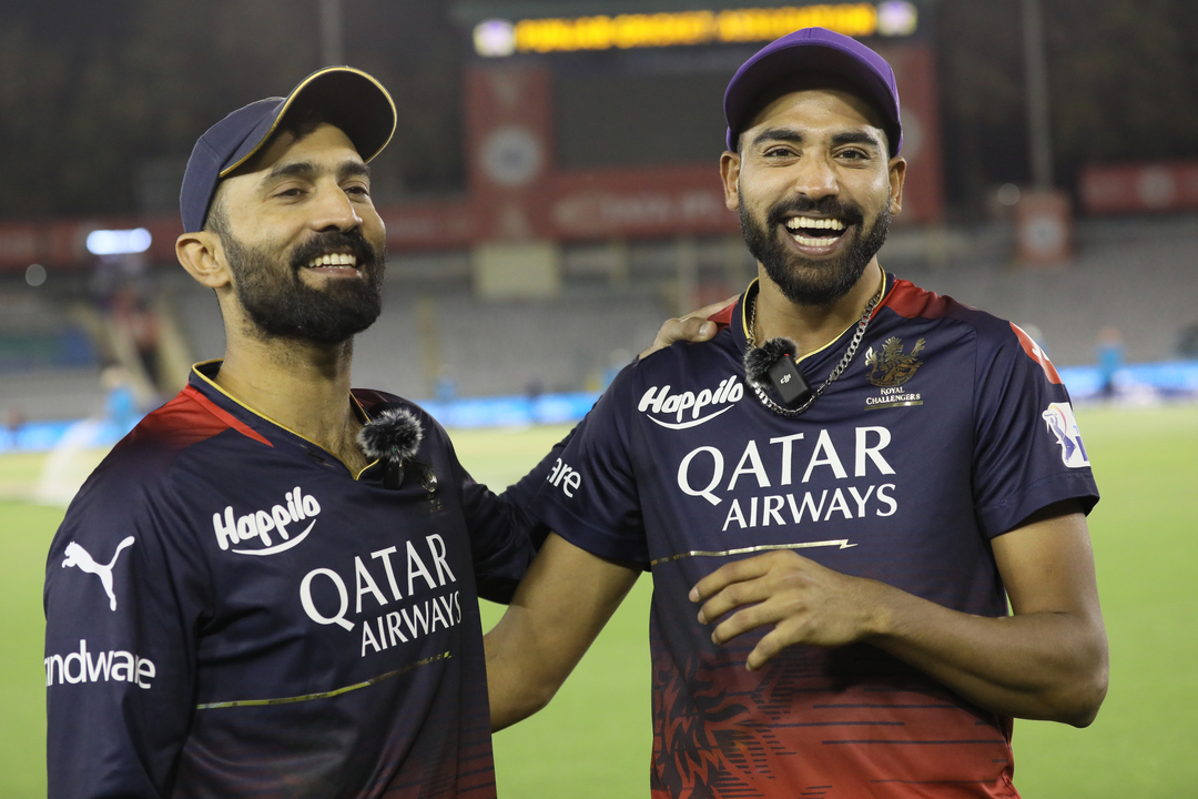 Relishing the Purple Cap Dream: Dinesh Karthik interviews Mohd. Siraj backdrop