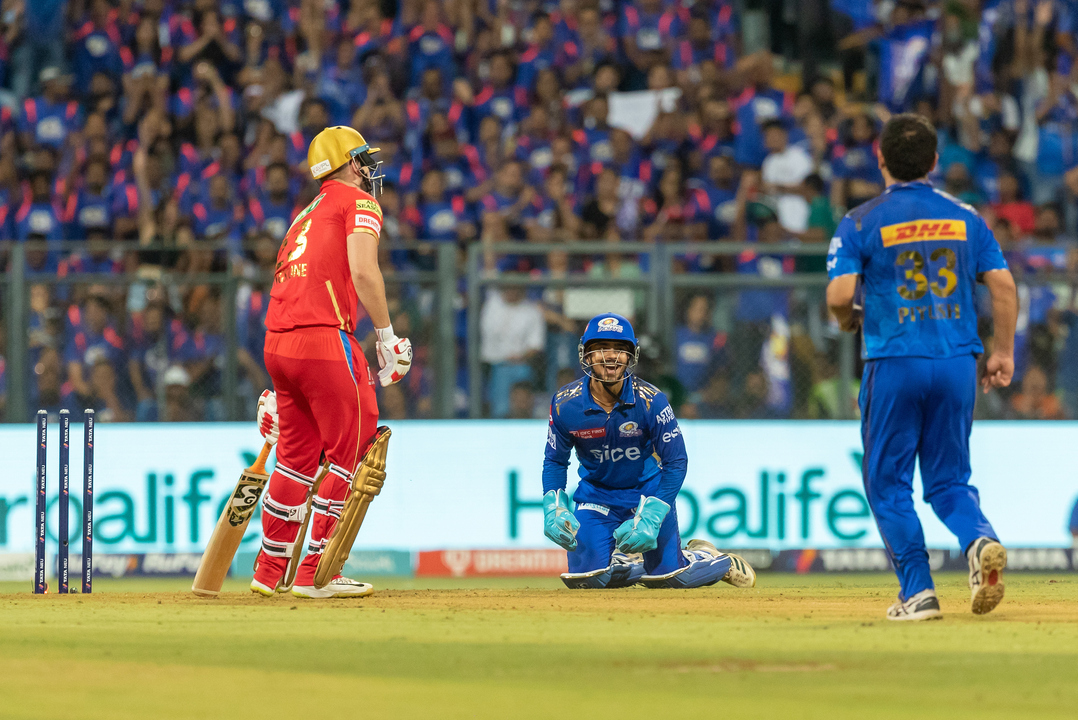 Smart delivery, quick hands: Chawla & Kishan combine to dismiss Livingstone