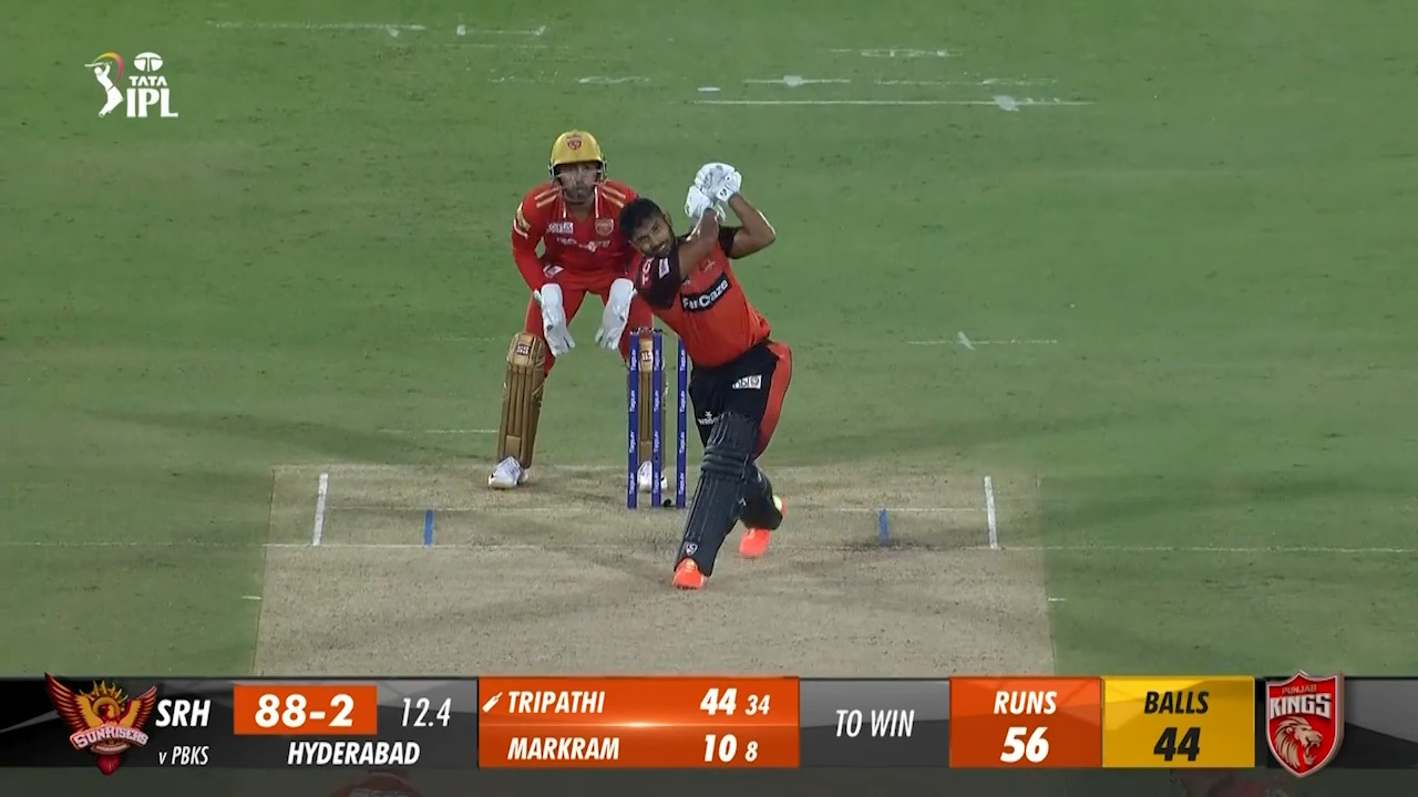 M14: SRH vs PBKS – Rahul Tripathi Six