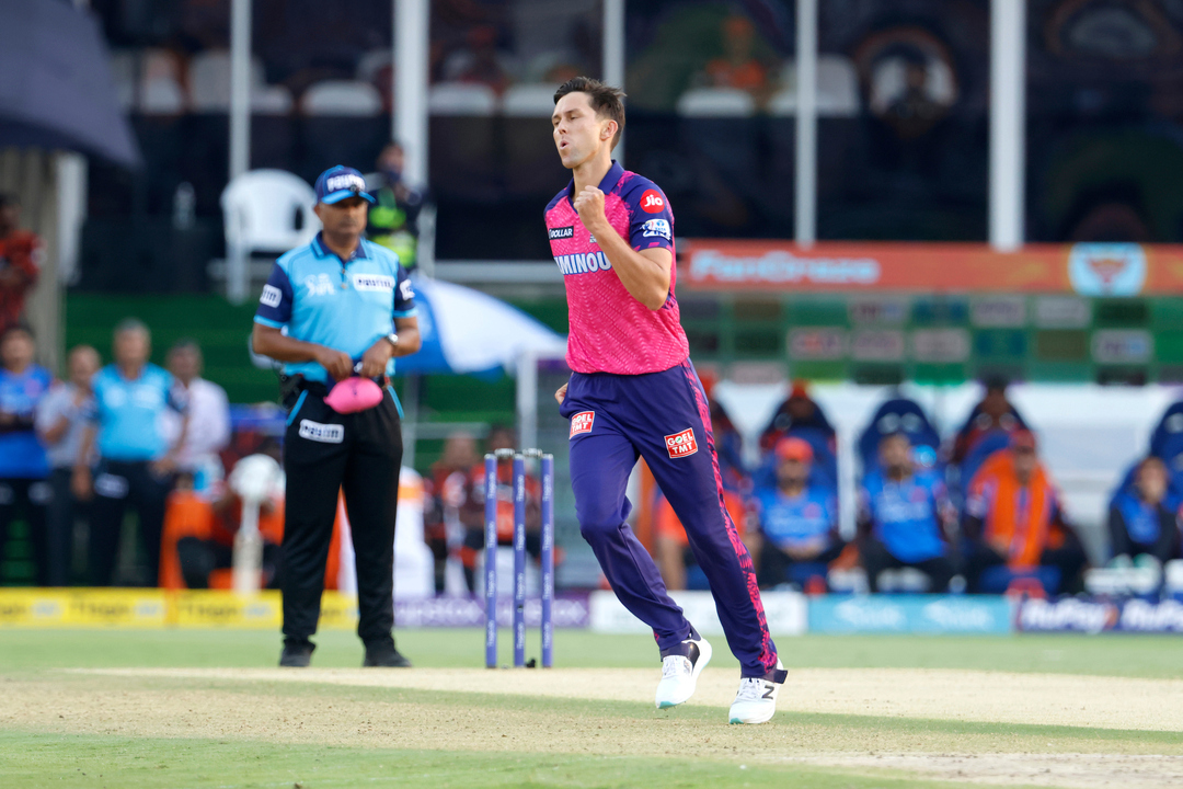 TIMBER: Boult cleans up Abhishek Sharma with terrific yorker