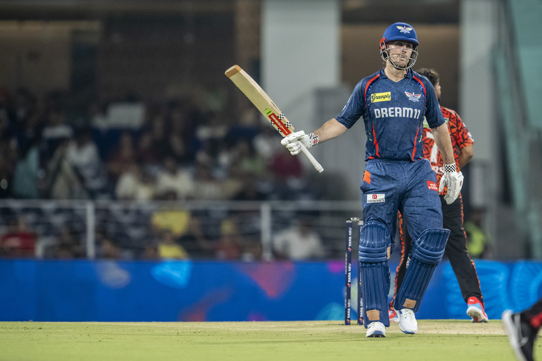 Rampaging Marsh smashes fifth 50 of the season