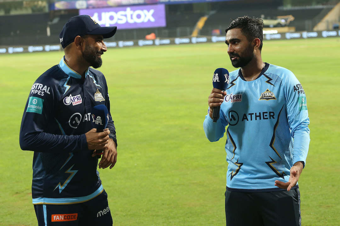 Superb Shami & terrific Tewatia relive Gujarat Titans' win on IPL debut background