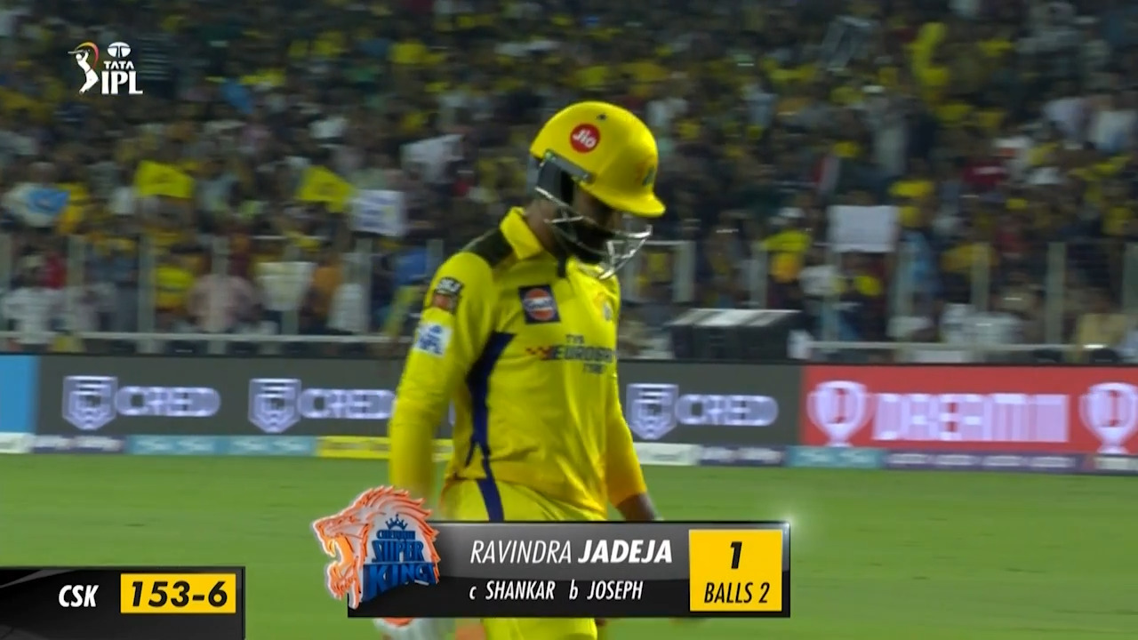 M01: GT vs CSK – Ravindra Jadeja Wicket