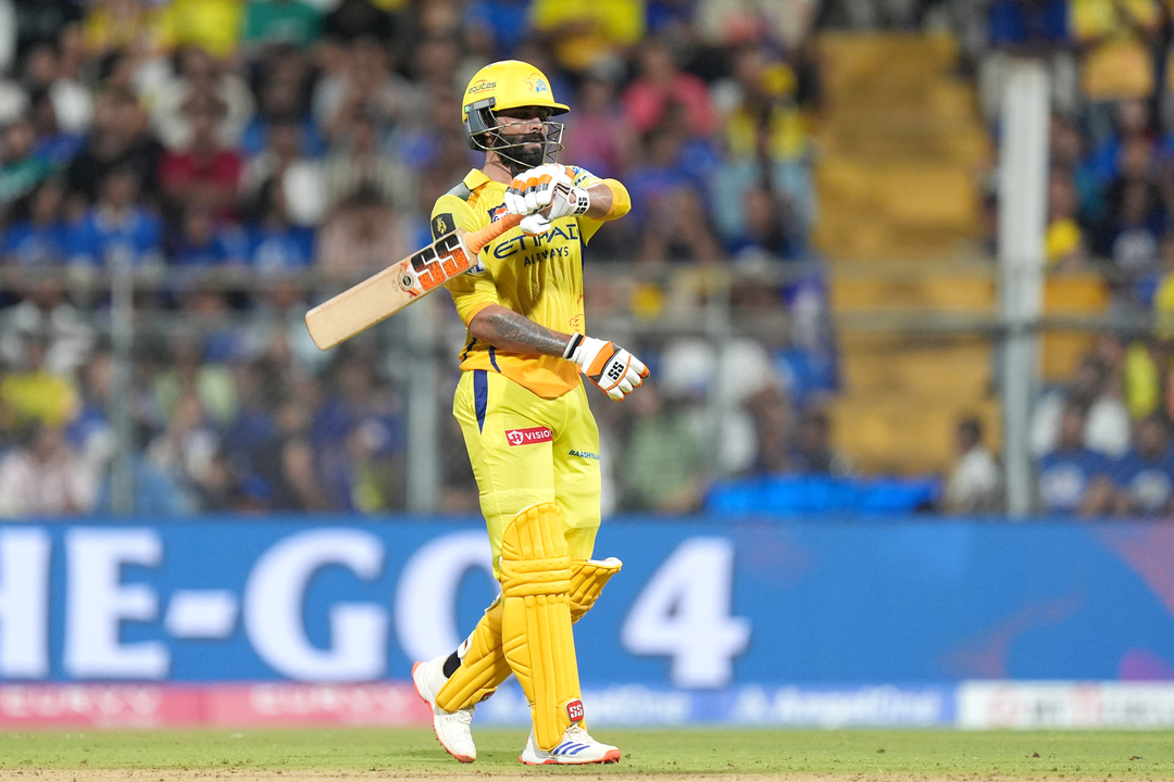 Ravindra Jadeja stands tall for CSK with well-crafted 53*(35)