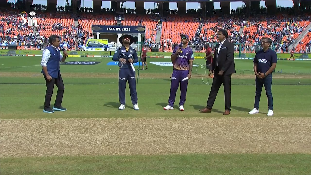 M13: GT vs KKR – Toss