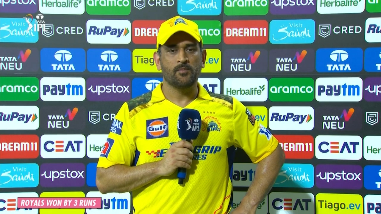 M17: CSK vs RR – MS Dhoni Interview background